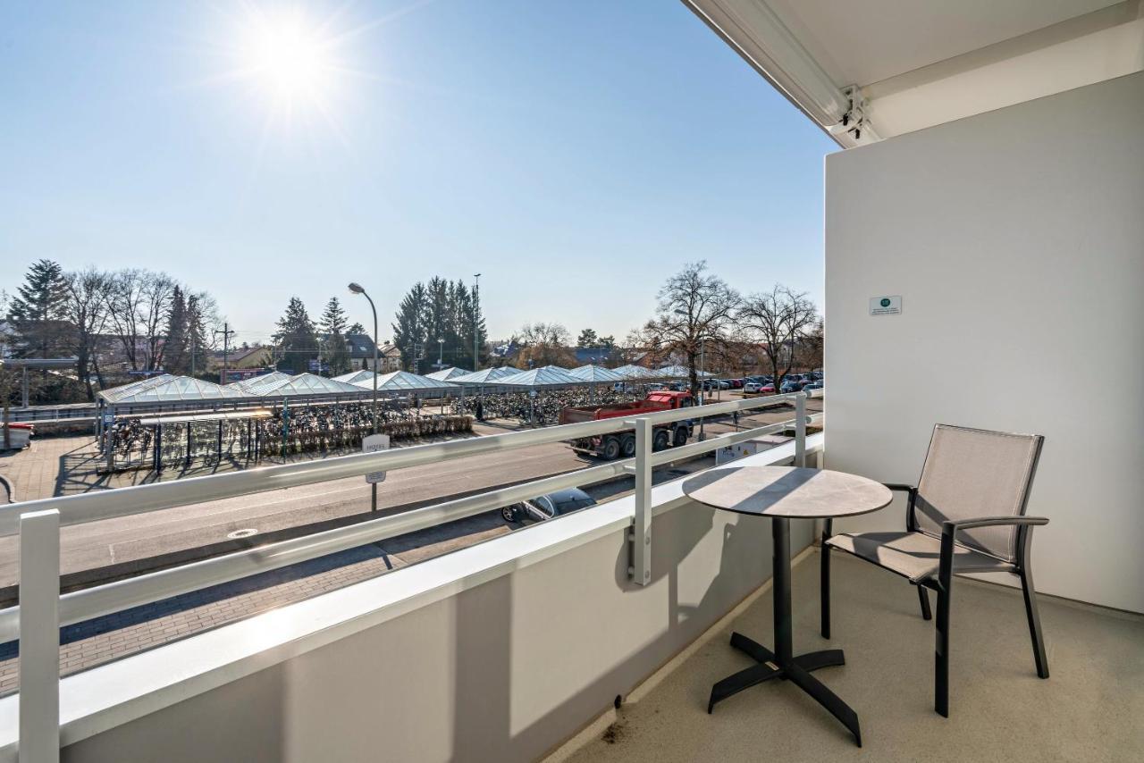 Huber Living Basic 203 * Germering